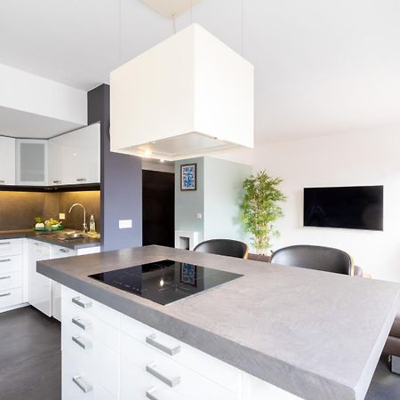 Hypercentre: Apartment Near Station With Parking ลีลล์ ภายนอก รูปภาพ